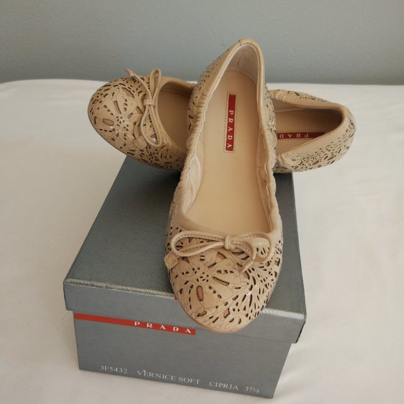Prada Nude Vernice Soft 3 Cipria Bow Ballet Flats - Picture 5 of 9